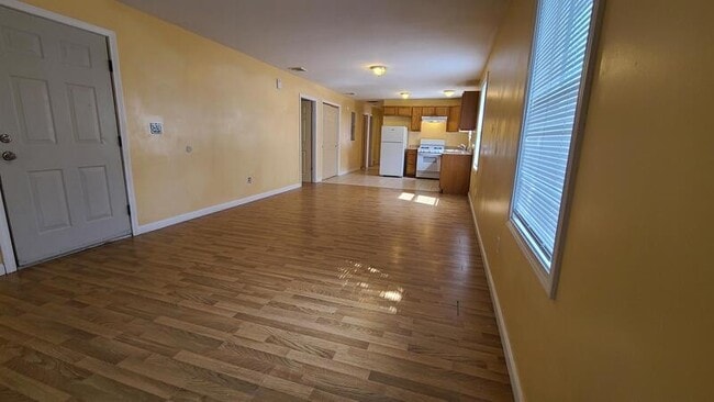Photo - 235 Wadsworth St