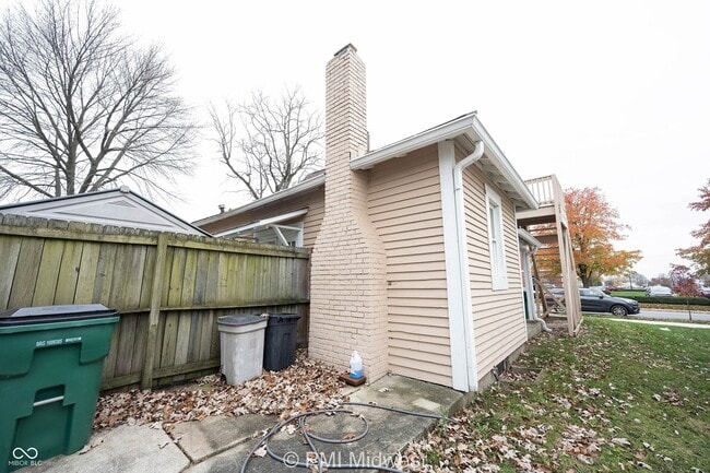 Photo - 411 S East St