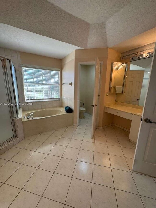 Photo - 7109 Walden Pond Ct