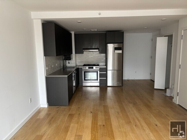 Building Photo - NORTHERN BOULEVARD Rental