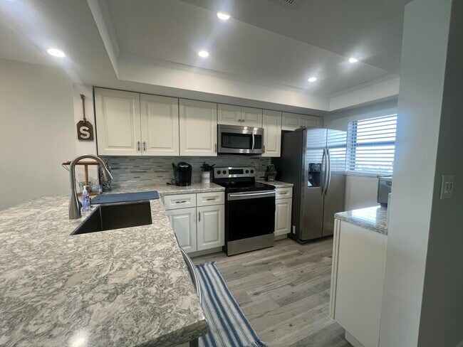 Photo - 10310 S Ocean Dr Unit 608