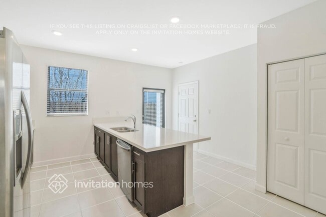 Photo - 2835 SW 16th Terrace