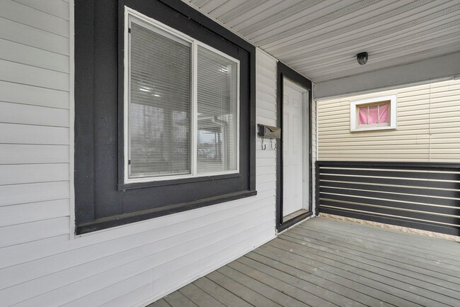 Photo - 1867-1869 Cleveland Ave Unit 1869