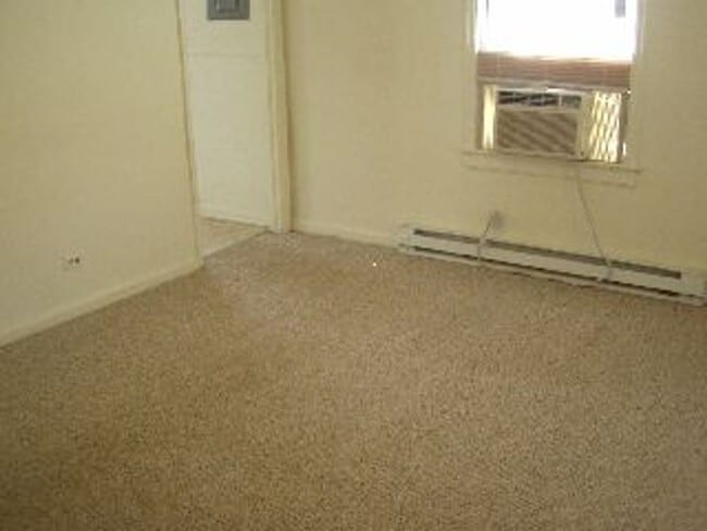 Photo - One Story House off Thomas Road