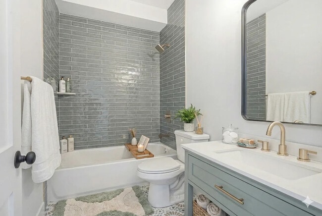 Photo - 1220 S 20th St Unit 3