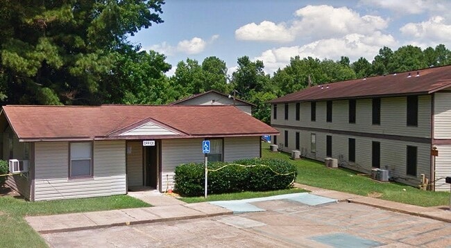 Photo - 705 Clifford St