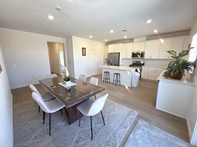 Photo - 12663 Snowy Owl Way