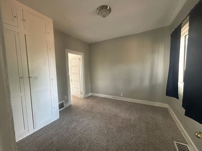 Photo - 3752 S Delaware St Apartment Unit 3752 (Front)