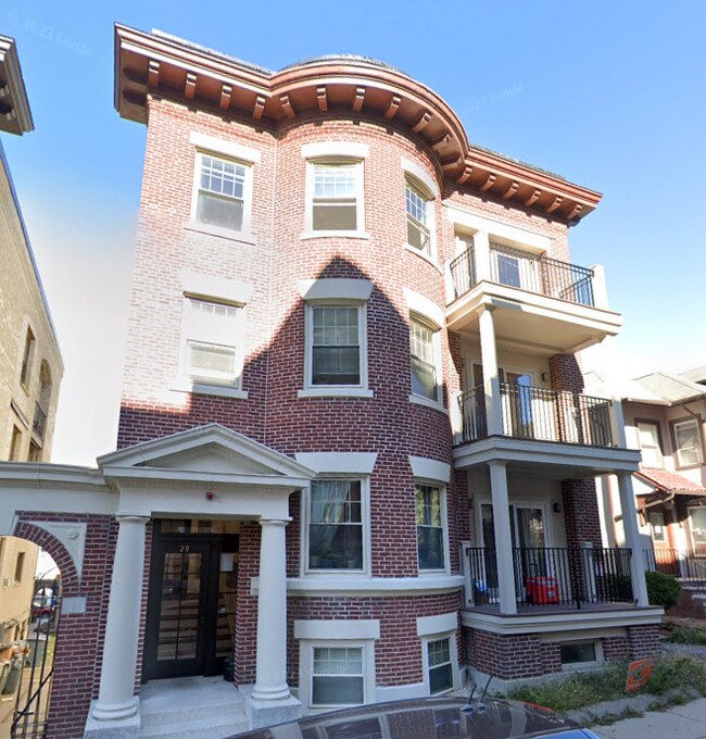 Photo - 29 Commonwealth Ter Unit 2