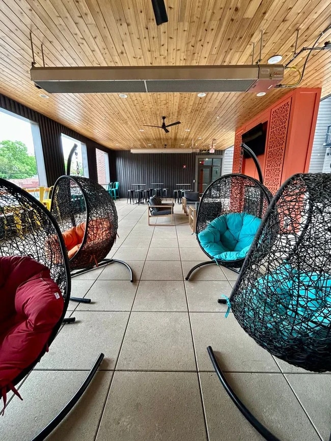 Second Floor Sky Lounge - Boho Flats