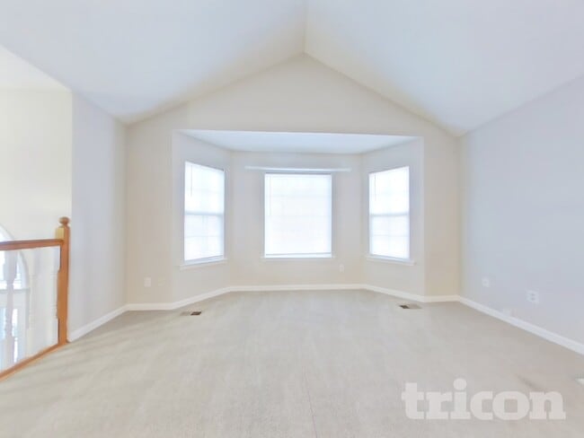 Photo - 49 Highlander Way