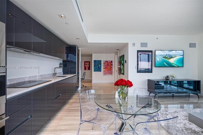 Photo - 1451 Brickell Ave Unit 2204