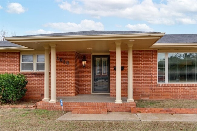 Photo - 1618 NW 32nd St