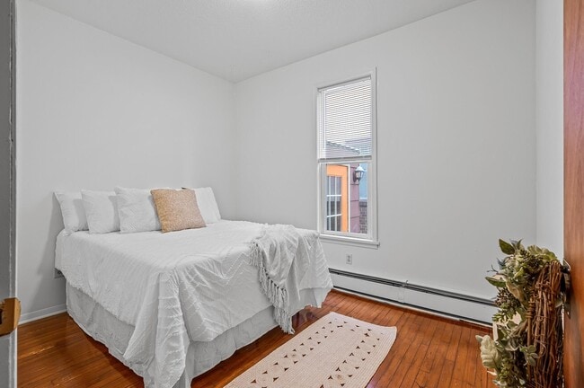 Dormitorio 1 - 1609 4th St NE Unidad 2
