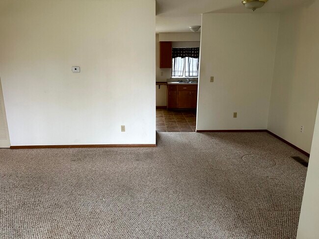 Photo - 21 Florentine Ct