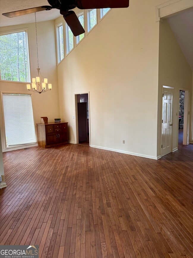 Photo - 507 Bridlepath Ln