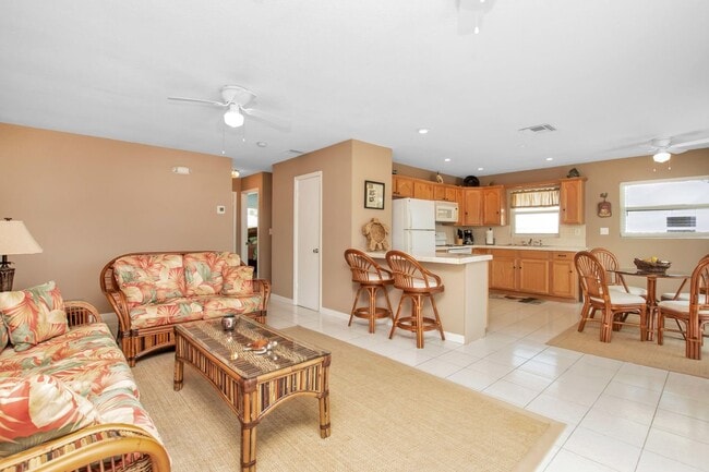 Photo - 1635 Pandorea Ln