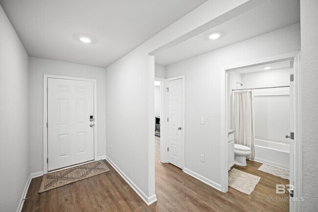 Photo - 32158 Terranova Lp Apartment