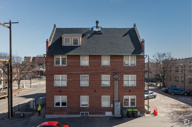 West Side of Building - Essex Apartments