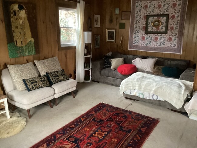 Photo - 123 Cloudrise Ln