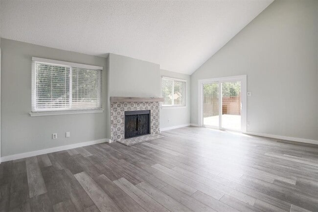 Photo - 6400 Avery Island Ave