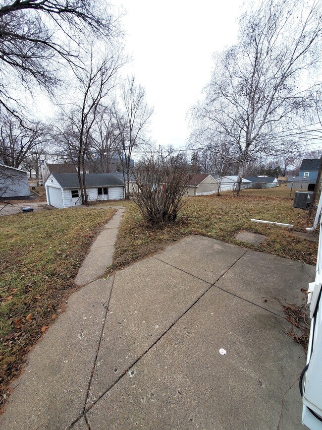 Photo - 4404 2nd St NE