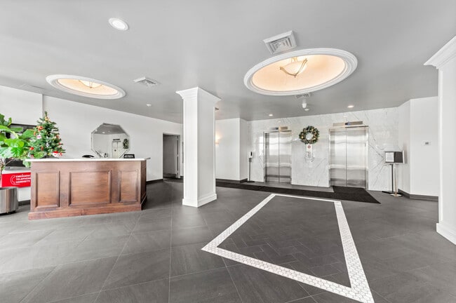 Photo - 2400 Presidential Way Unit 1705