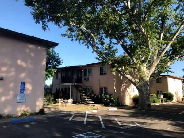 Photo - 1015 Arcade Blvd Unit 8