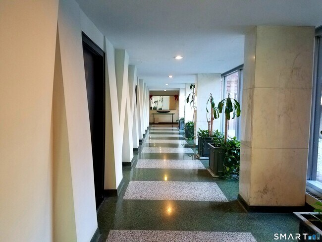 Photo - 444 Bedford St Unit 7C