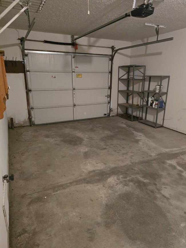 Photo - 533 E Main St