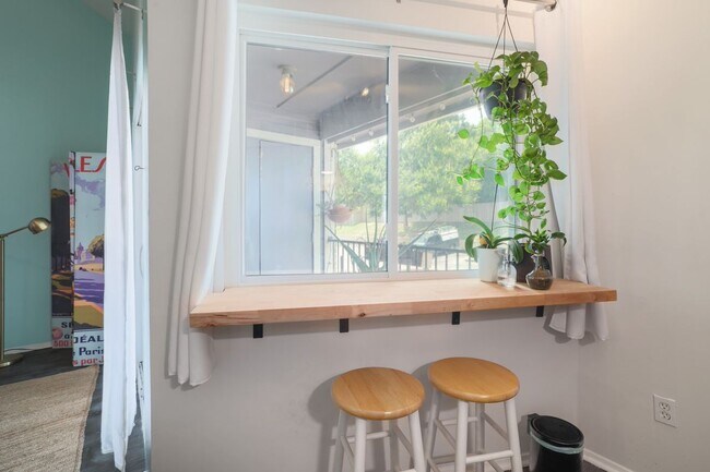 Photo - 1840 Burton Dr Unidad 223