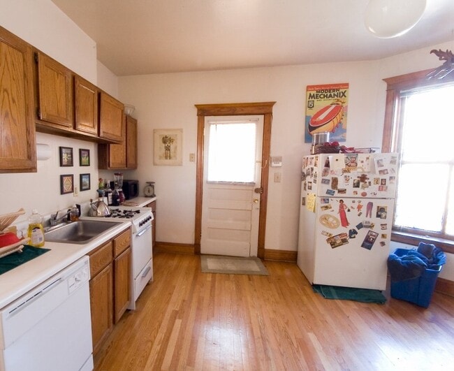 850 W Waveland Ave Unit 3