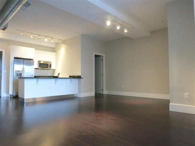 Photo - 154 W 2nd St Apartment Unit 311