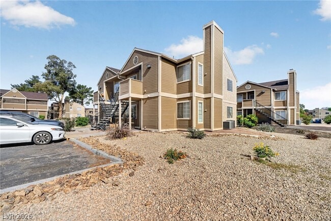 Photo - 2702 Alicialynn Way