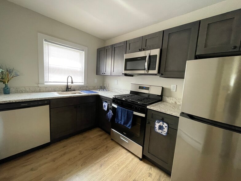 Premium Kitchen