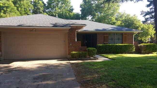 Photo - No App Fee. $500 Off 1st Months Rent with ... Casa