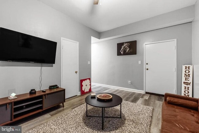Photo - 2834 R St SE