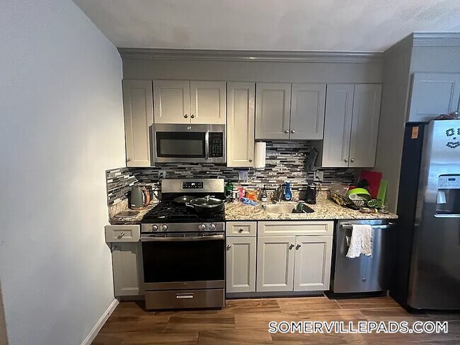 Photo - 50 Derby St Unit 2