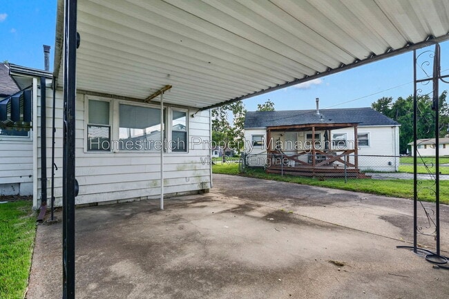 Photo - 161 Cameron Rd