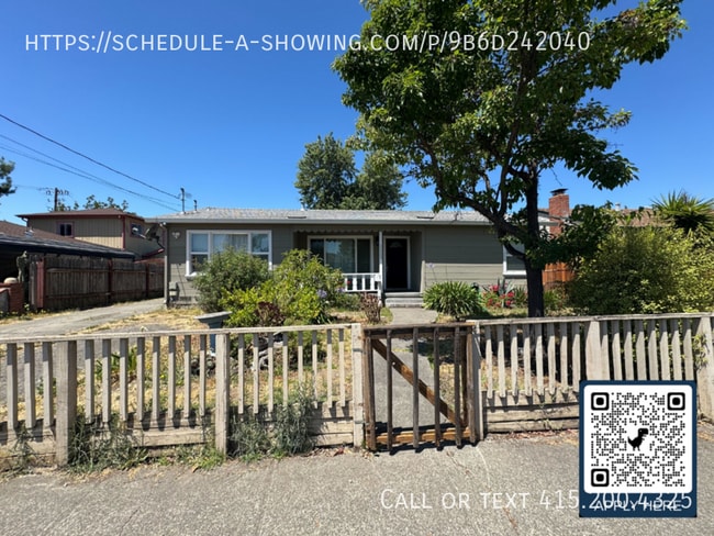 Photo - 1023 Corby Ave House