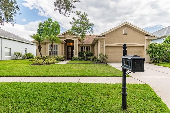 Photo - 10506 Chelmsford Way