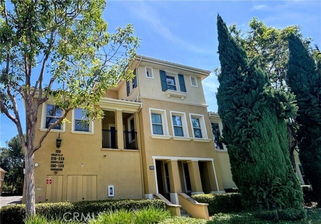 Building Photo - 133 Chantilly