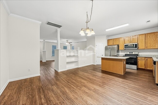 145 Plott Hound Dr