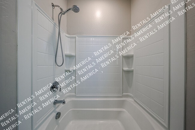 Photo - 1321 W Coyote Dr