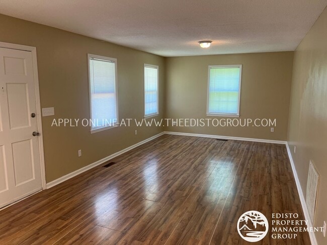 Photo - Centrally Located Two Bedroom, One Bathroom Home