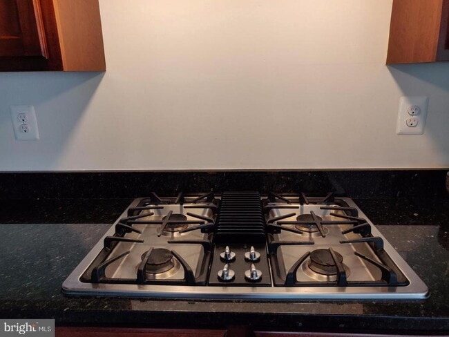 Photo - 42891 Edgegrove Heights Terrace