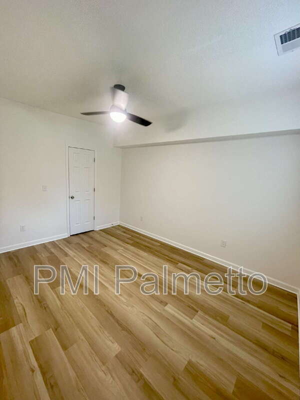 Photo - 2282 Old Camden Rd