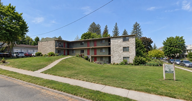 Cedar Terrace Apartments!