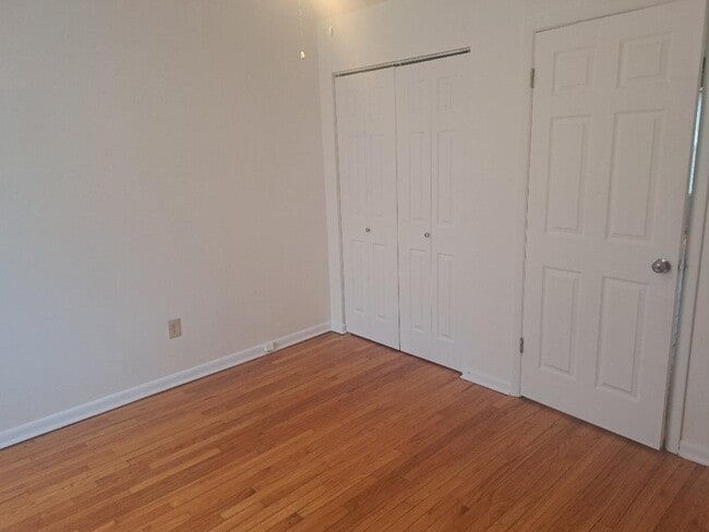 Photo - 1250 E 276th St Unidad 2F