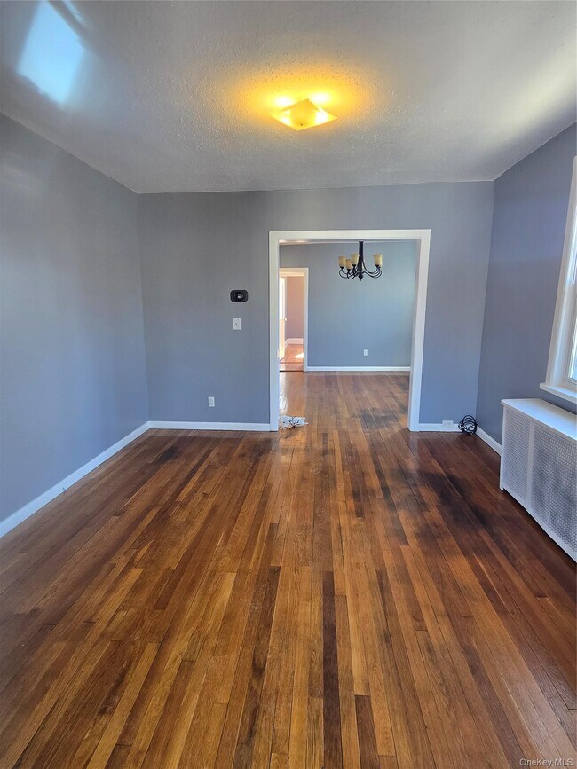 Photo - 42-53 157th St Unidad 2nd floor